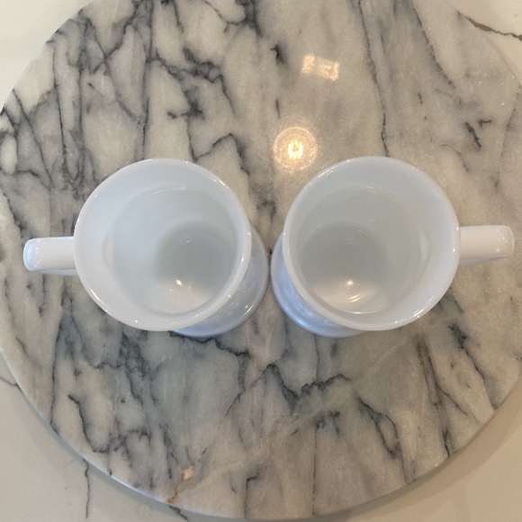 Rare Pair of Vintage Federal Milk Glass Beer Steins. - Picture 4 of 7